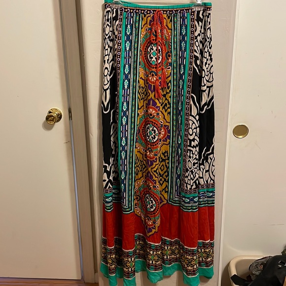 Maxi skirt - Picture 1 of 6